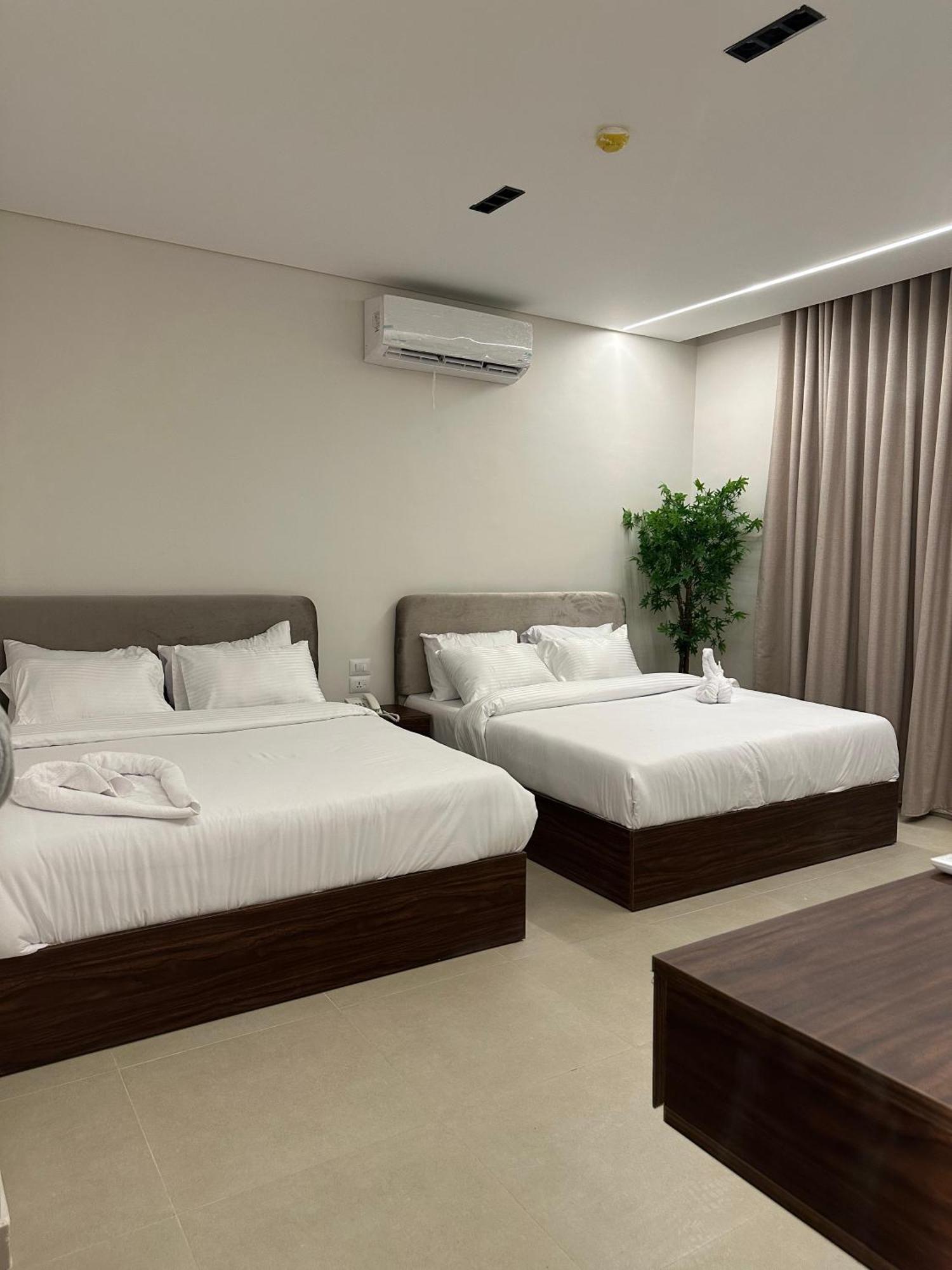 Imperial Hotel *