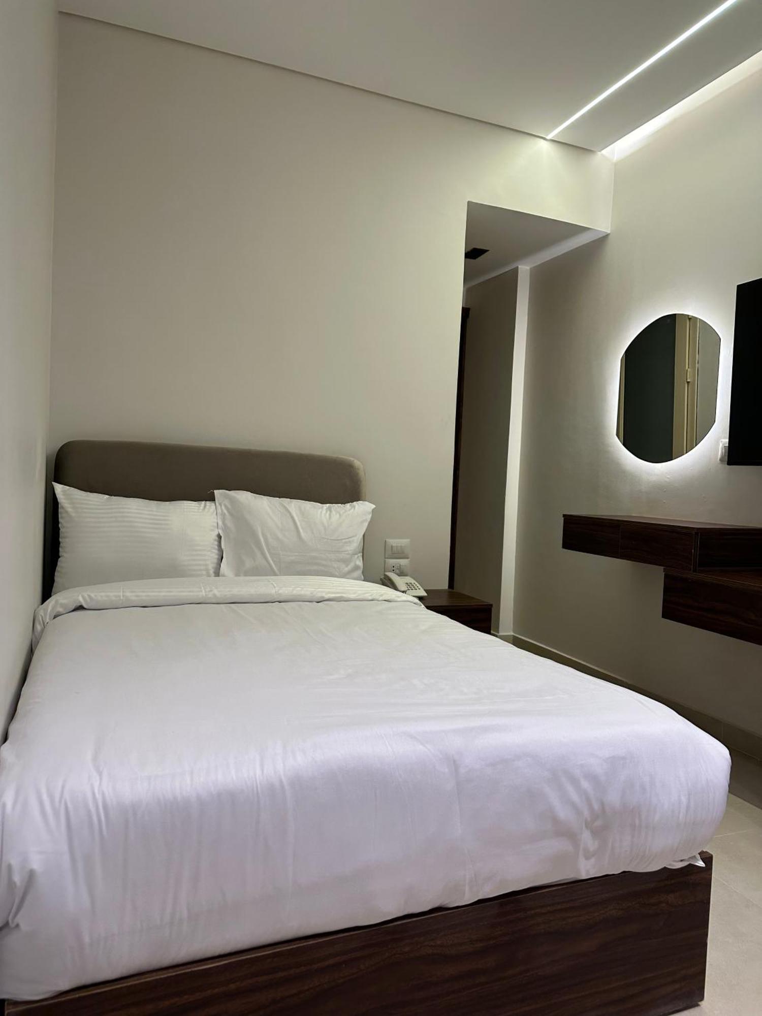Imperial Hotel *