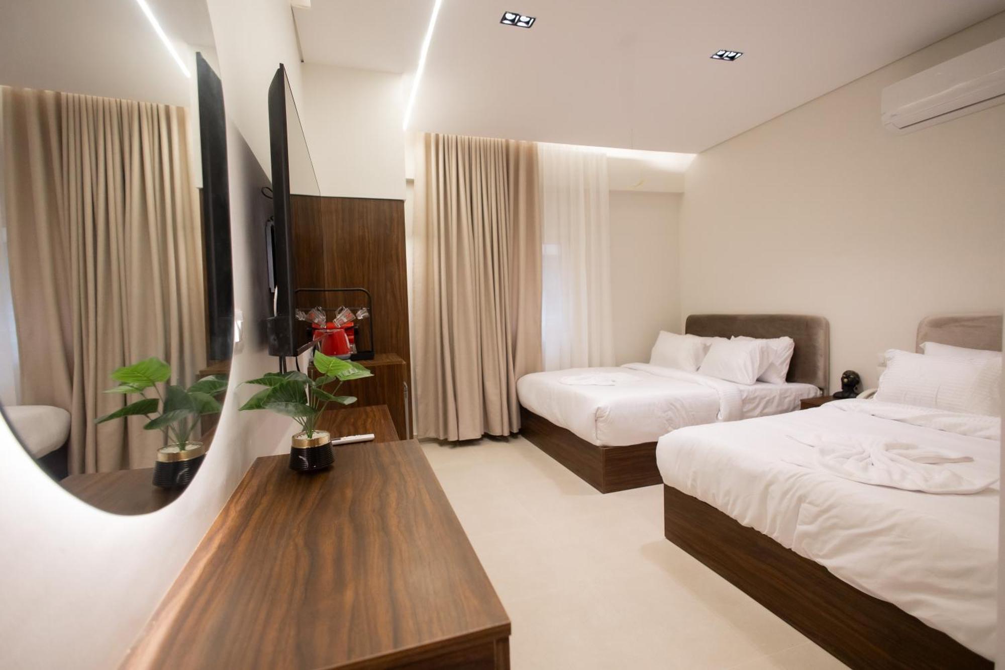 Hotel Imperial *