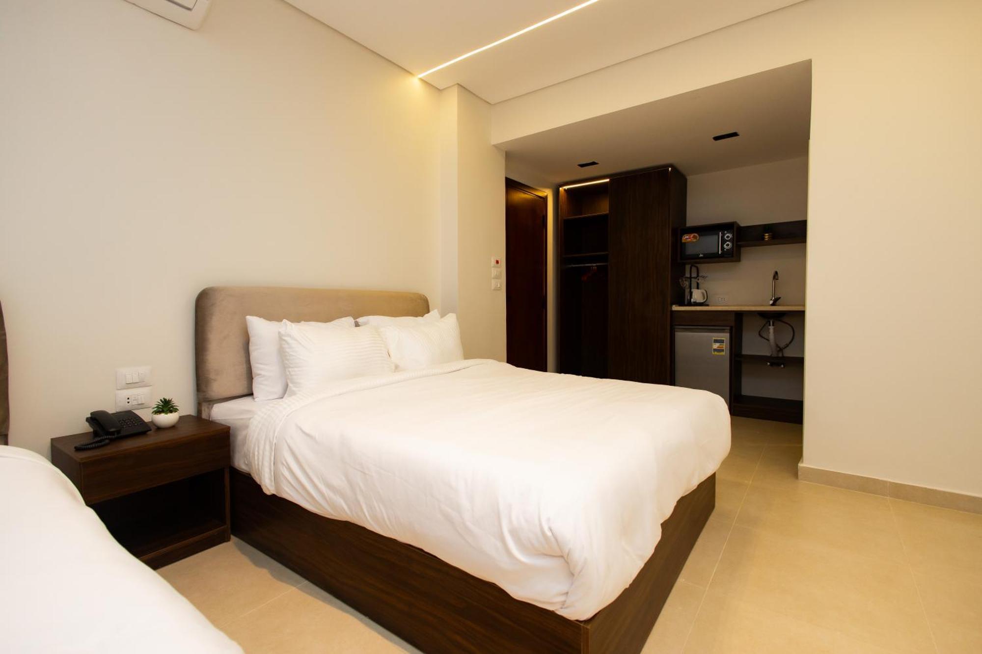 Imperial Hotel *